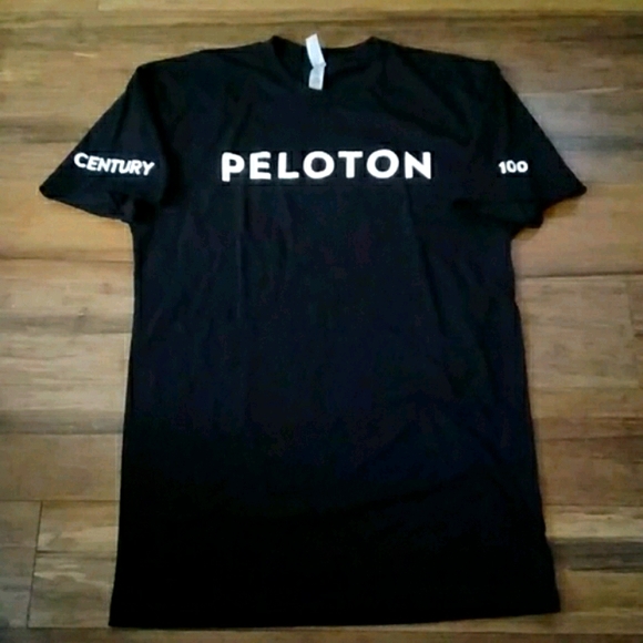 Peloton Other - Peloton 100 rides graphic tee small cycling workou